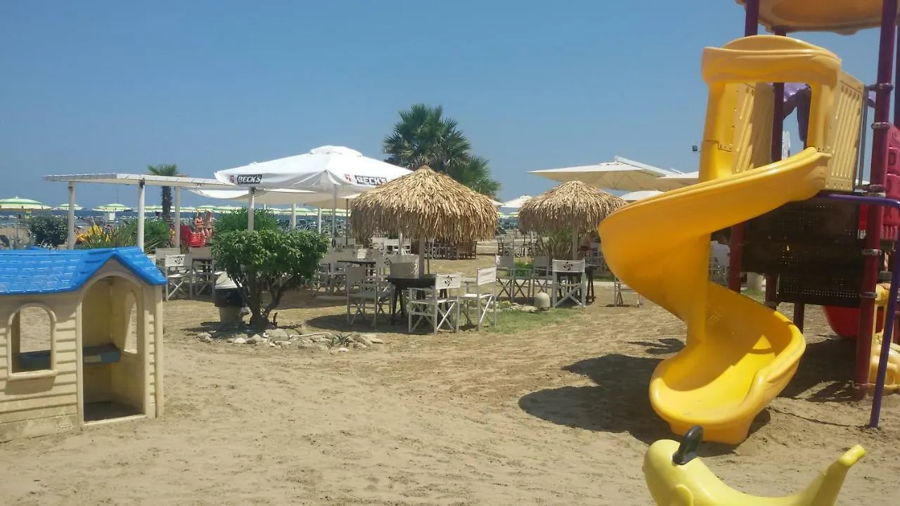 Domus Maris Viserba, Spiagge E Centro A 100 Mt, Promo Maggio Fiera Macfrut, Fieravicola, Expo Dental, Meeting Rimini