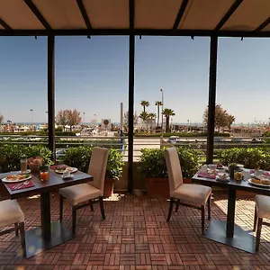 4* Otel Alisei Palace