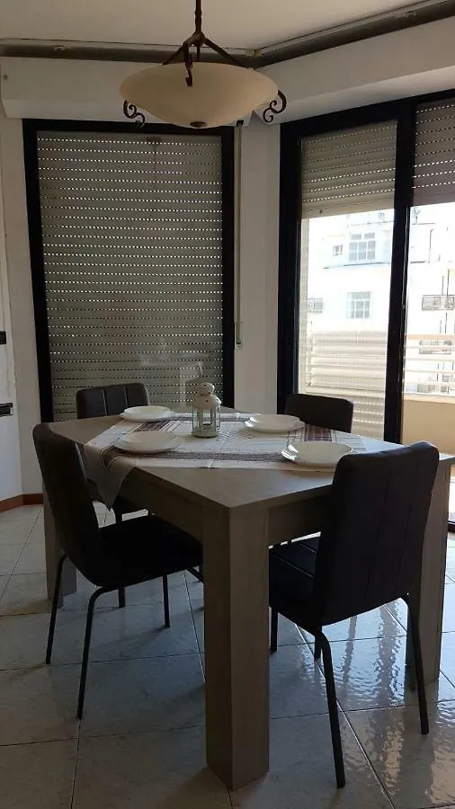 Domus Maris Viserba: Beachfront Stay Near Rimini Fairgrounds