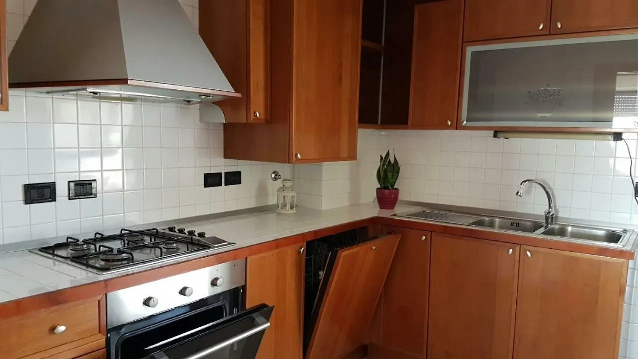 Domus Maris Viserba: Beachfront Stay Near Rimini Fairgrounds