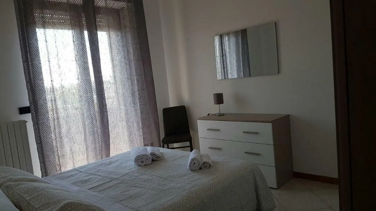 Domus Maris Viserba: Beachfront Stay Near Rimini Fairgrounds 0*,