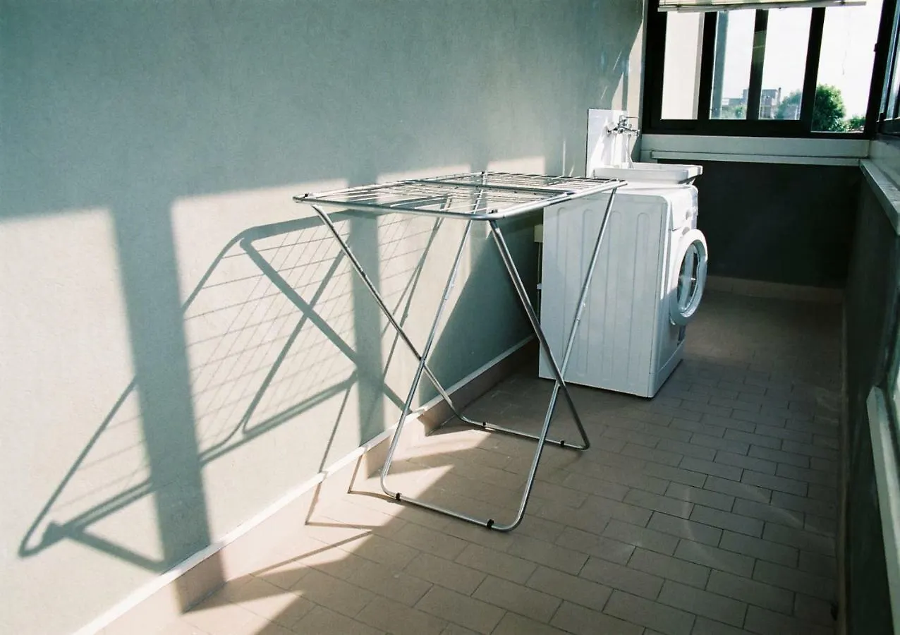 Domus Maris Viserba: Beachfront Stay Near Rimini Fairgrounds Apartment
